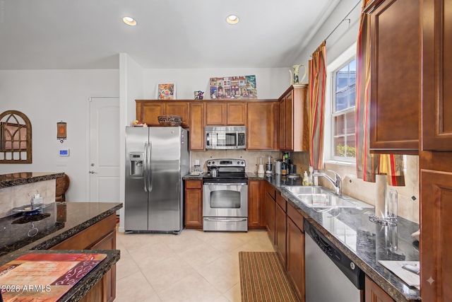 121 N CALIFORNIA Street 17, Chandler, AZ 85225