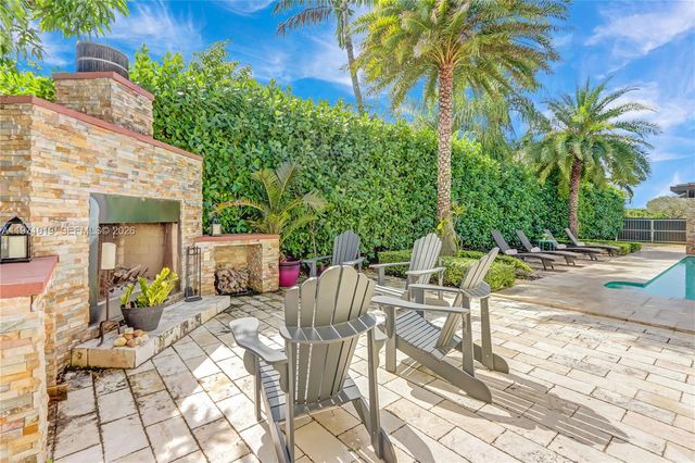 9988 SW 126th Ter, Miami, FL 33176