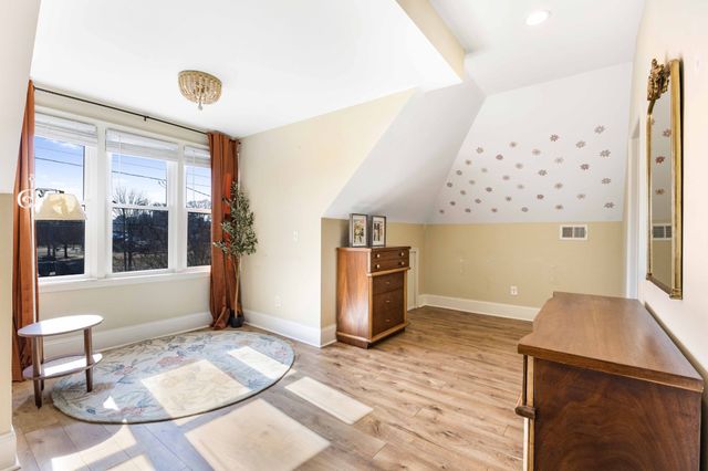 311 Grace St, Nashville, TN 37207
