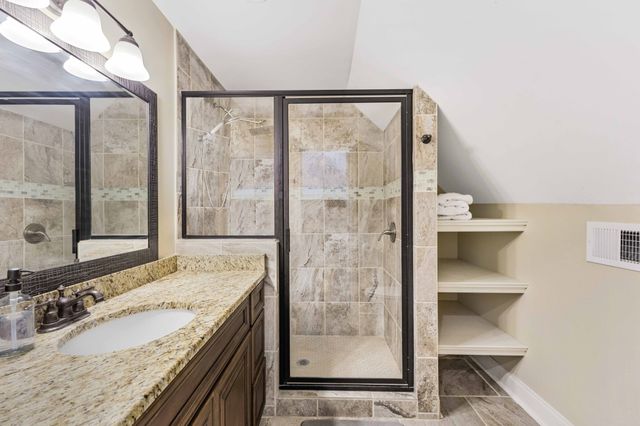 311 Grace St, Nashville, TN 37207