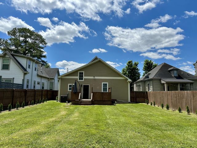 311 Grace St, Nashville, TN 37207