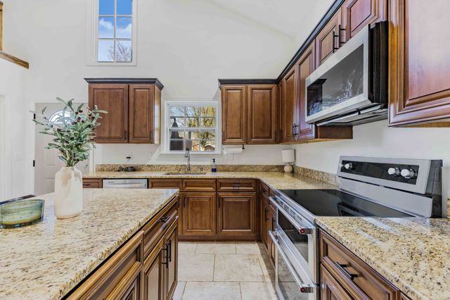 311 Grace St, Nashville, TN 37207