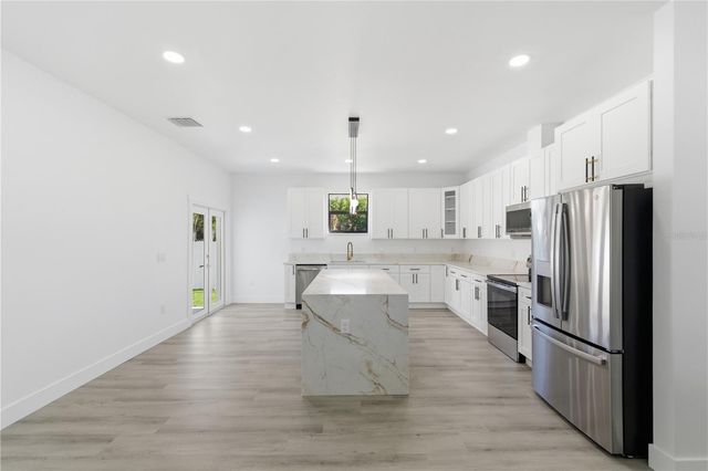 5120 65TH AVENUE N, Pinellas Park, FL 33781