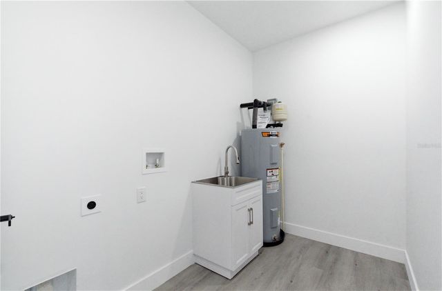 5120 65TH AVENUE N, Pinellas Park, FL 33781