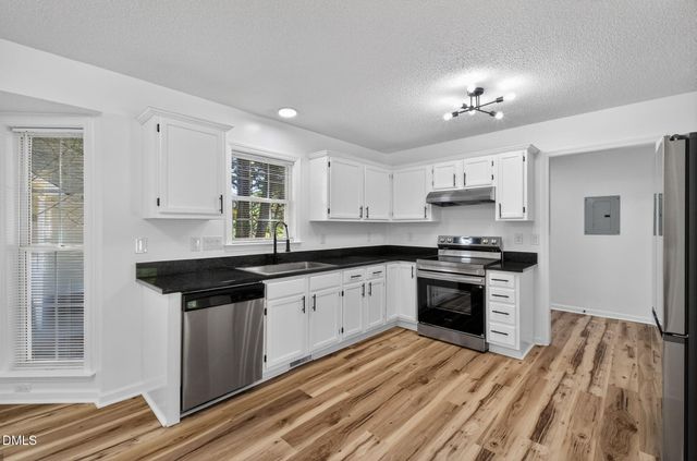 102 Gem Drive, Knightdale, NC 27545