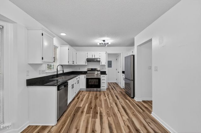 102 Gem Drive, Knightdale, NC 27545