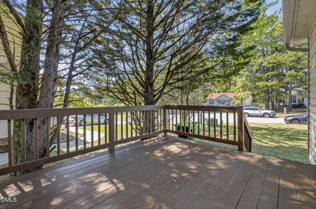 102 Gem Drive, Knightdale, NC 27545