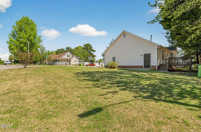 102 Gem Drive, Knightdale, NC 27545