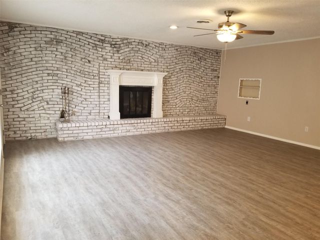 3625 Venice Drive, North Richland Hills, TX 76180