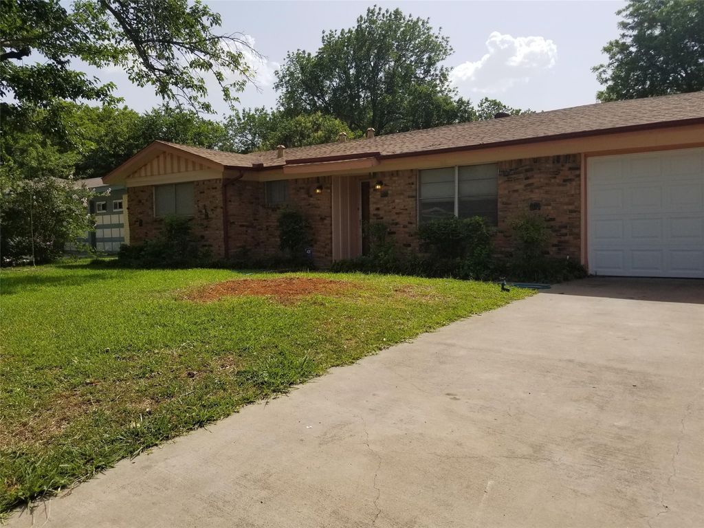 3625 Venice Drive, North Richland Hills, TX 76180