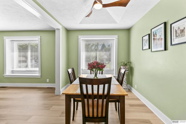 1008 Conestoga Road, Papillion, NE 68046
