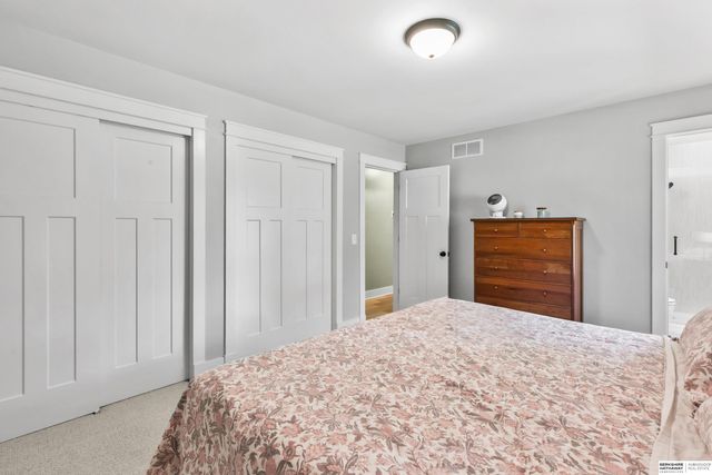 1008 Conestoga Road, Papillion, NE 68046