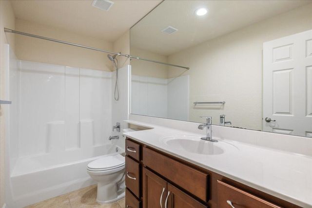 27 MAYA Way, Port St. Lucie, FL 34952