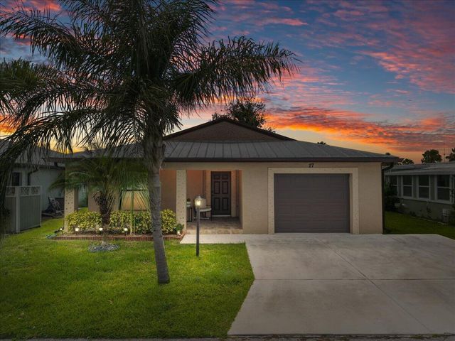 27 MAYA Way, Port St. Lucie, FL 34952