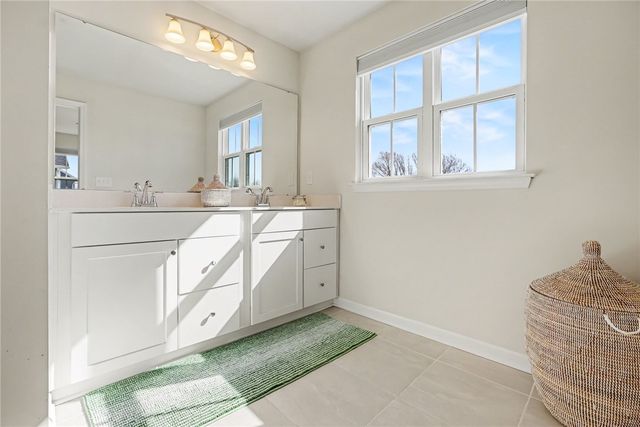 1749 Ackerman Way Way, Farmington, NY 14425
