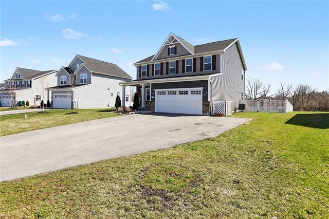 1749 Ackerman Way Way, Farmington, NY 14425