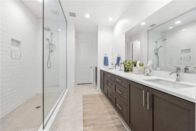 32012 Hyacinth Way, Temecula, CA 92591