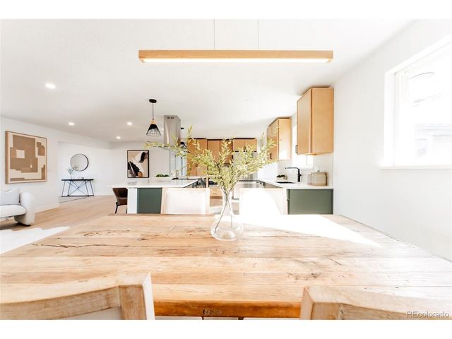 6272 S Garfield Dr, Centennial, CO 80121