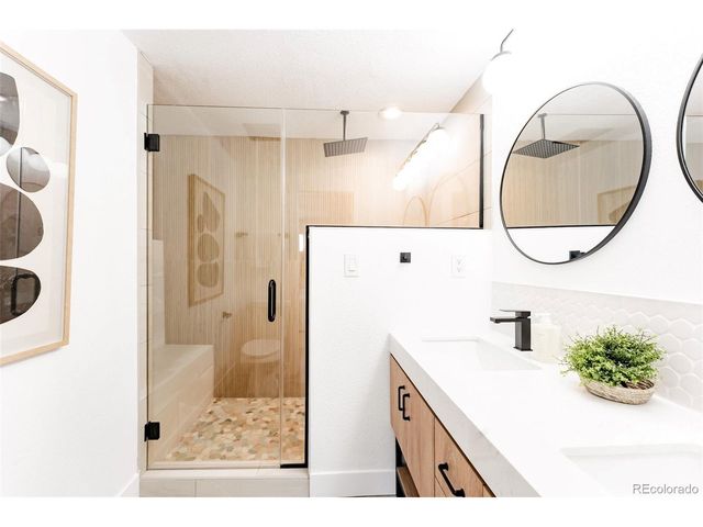 6272 S Garfield Dr, Centennial, CO 80121