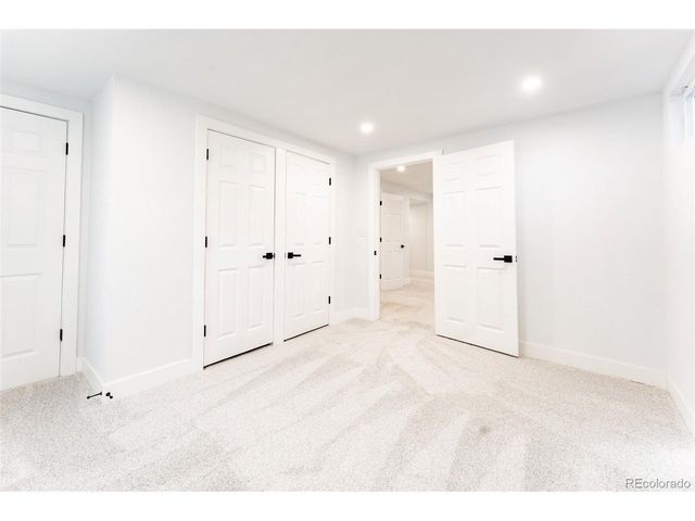 6272 S Garfield Dr, Centennial, CO 80121