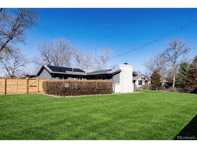 6272 S Garfield Dr, Centennial, CO 80121