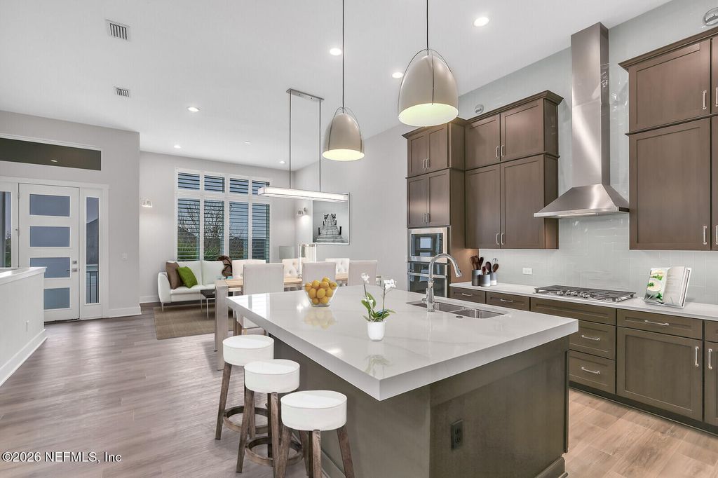 459 CRESTVIEW Drive, Ponte Vedra, FL 32081