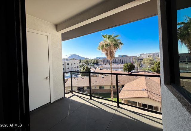 7300 E EARLL Drive 4016, Scottsdale, AZ 85251