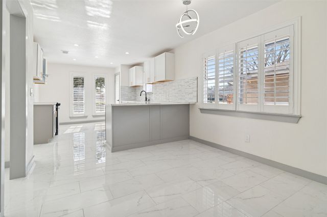 2325 Regal Road, Plano, TX 75075