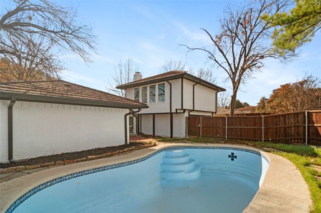 2325 Regal Road, Plano, TX 75075