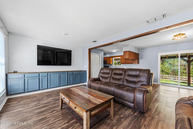 8729 PINON Drive, Jacksonville, FL 32221