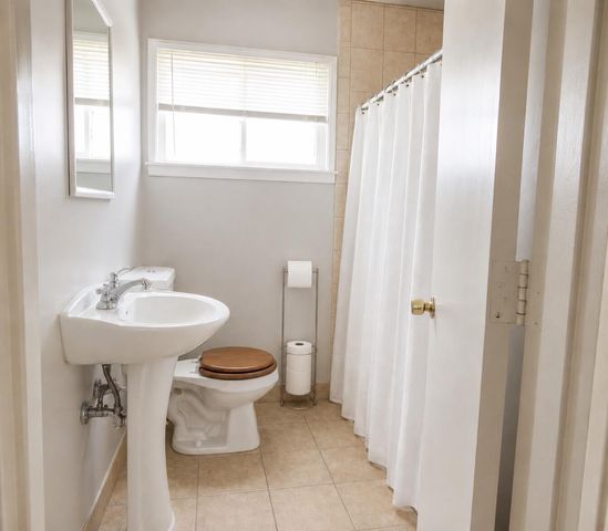 27392 Osmun Street, Madison Heights, MI 48071
