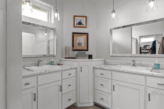 W6681 CHARLEEN LANE, Greenville, WI 54942