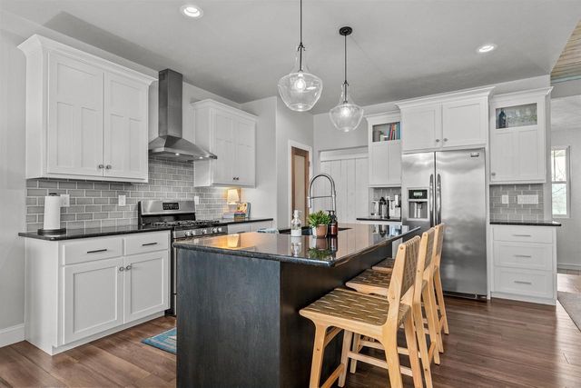 W6681 CHARLEEN LANE, Greenville, WI 54942
