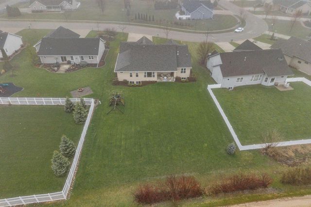 W6681 CHARLEEN LANE, Greenville, WI 54942