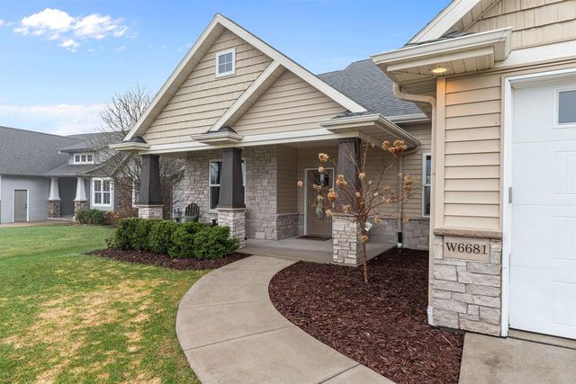 W6681 CHARLEEN LANE, Greenville, WI 54942