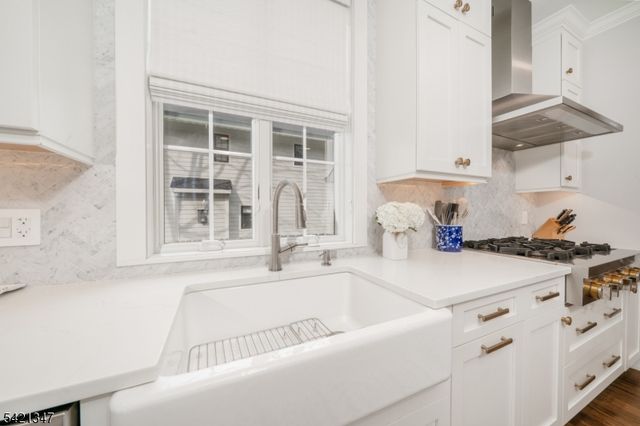 77 Commonwealth Ave, New Providence Boro, NJ 07974