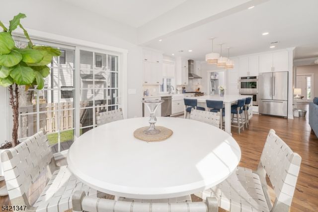 77 Commonwealth Ave, New Providence Boro, NJ 07974