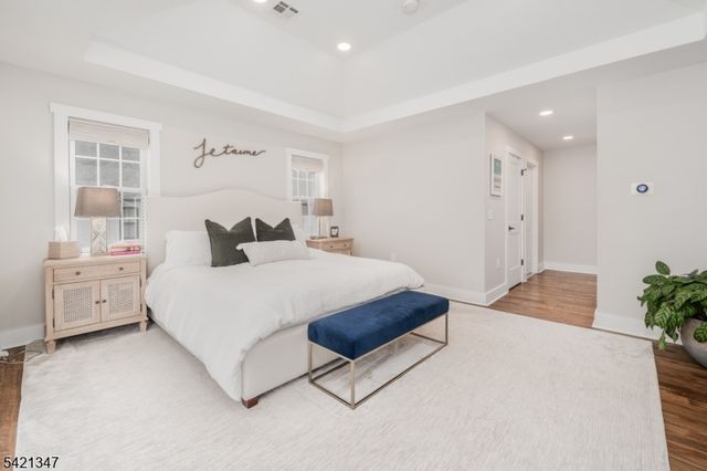 77 Commonwealth Ave, New Providence Boro, NJ 07974