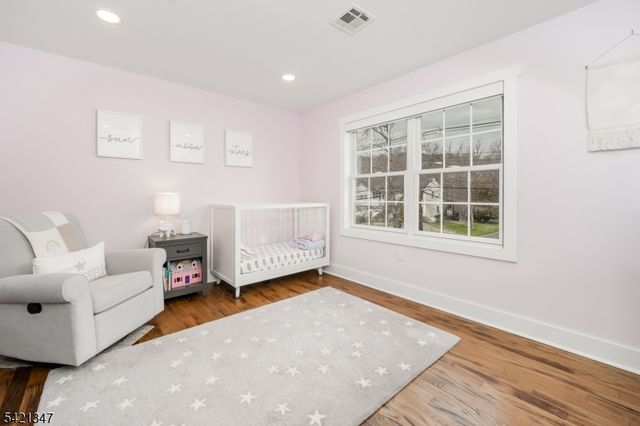 77 Commonwealth Ave, New Providence Boro, NJ 07974