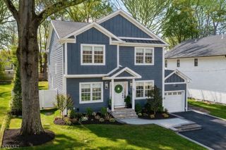 77 Commonwealth Ave, New Providence Boro, NJ 07974