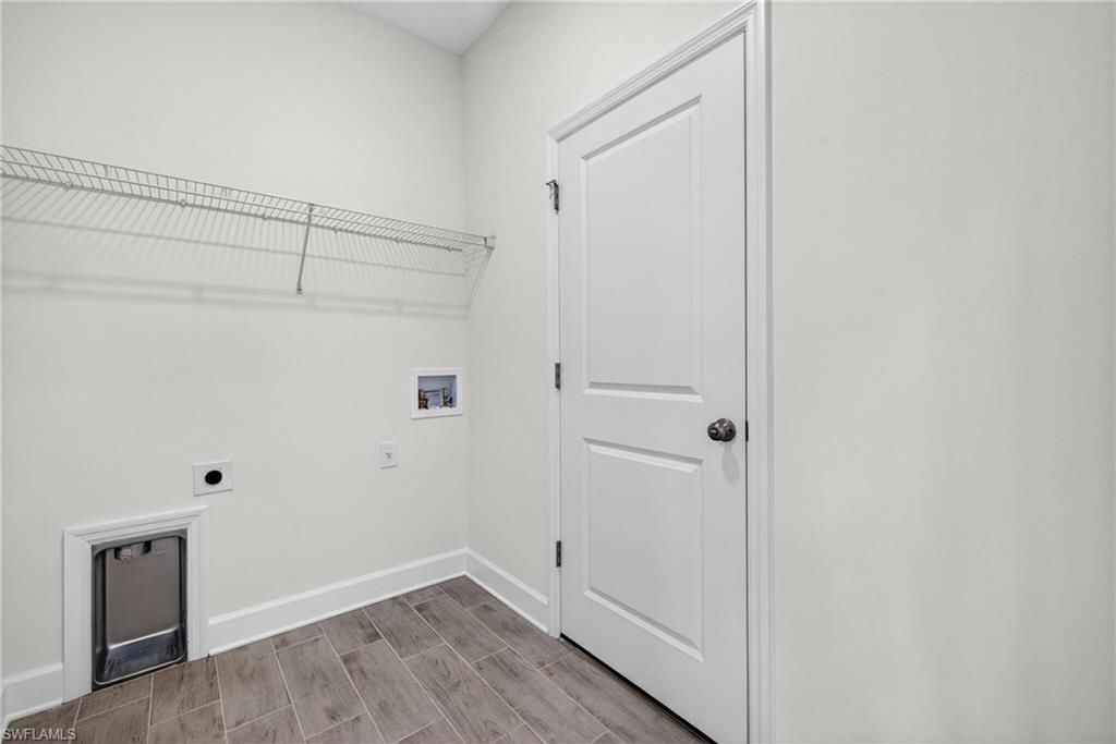 Image 22 of property listing at 529 NW 23rd ST, Cape Coral, FL 33993