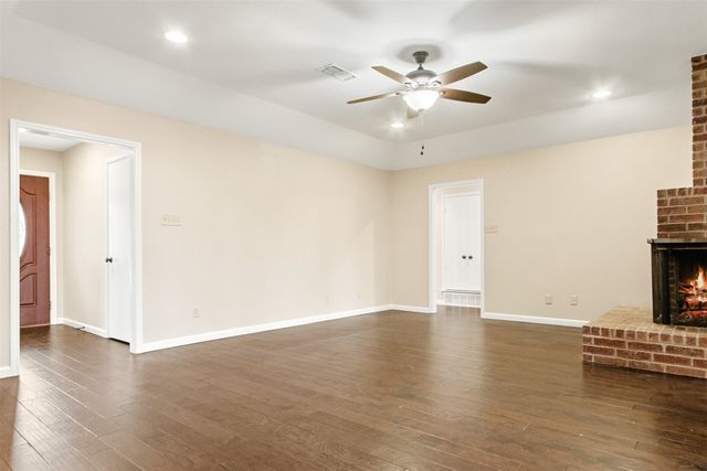 611 Field Street, Colleyville, TX 76034