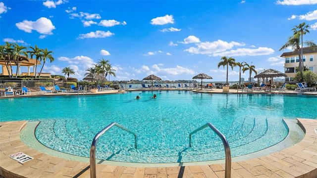 5108 BRITTANY DRIVE S 1006, St Petersburg, FL 33715