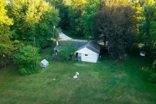 32898 Bertrand Street, Niles, MI 49120