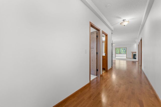 682 Bibeau Court, Vadnais Heights, MN 55127
