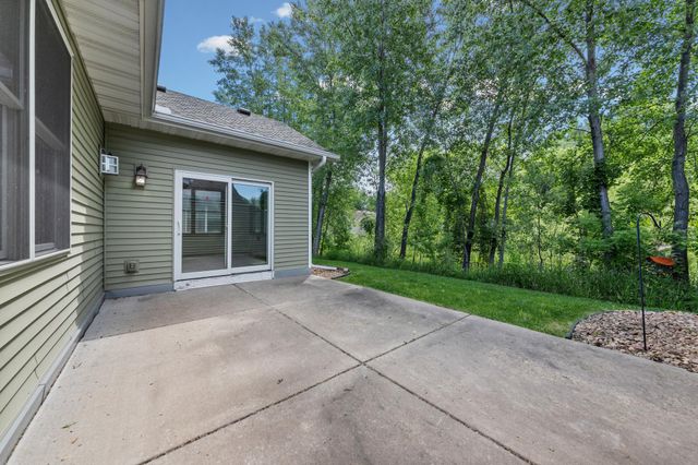 682 Bibeau Court, Vadnais Heights, MN 55127