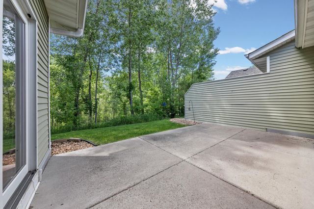 682 Bibeau Court, Vadnais Heights, MN 55127