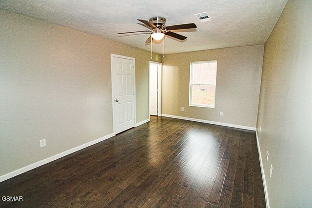 412 Sulphur Court, Kodak, TN 37764