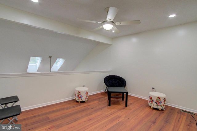 10 SAWGRASS CT, Monroe Township, NJ 08831