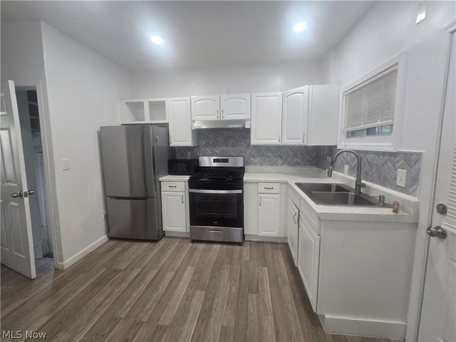 1262 South Street SE, Warren, OH 44483